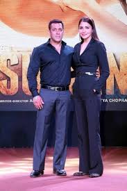 How Tall Is Salman Khan In Real Life Quora Salman also has two younger sisters: