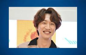 Arkadaşlıklarını kendisinin de yer aldığı show programı olan running manin 251. Lee Kwang Soo Age Height Weight Biography Net Worth In 2021 And More