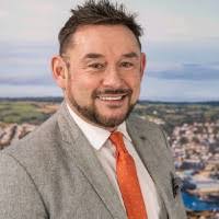 30+ "Melvyn Thomas" profiles