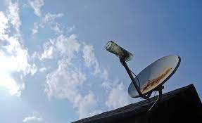 Switch to directv today and let our experts handle the rest. The Do S And Don Ts Of Satellite Dish Removal For Roofers 2017 05 05 Roofing Contractor