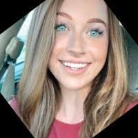 Amber Hopewell's Instagram, Twitter & Facebook