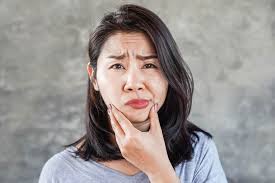 They may include muscle twitching, weakness, or total loss of the ability to move one, and in rare cases, both sides of the face. Bell S Palsy Exercises You Can Do At Home And Tips