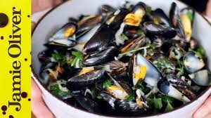 The quantity of all ingredients in the recipe is given on 1 kg of. Perfect Moules Mariniere French Guy Cooking Youtube