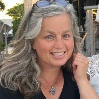 1300+ "Dakin" profiles