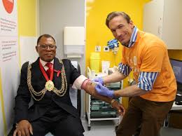 Not necessarily my academic work, i was very interested in music and theatre and didn't really understand relationships. Dr Christian Jessen Tests Mayor Of Lambeth At St Thomas Hospital To Mark National Hiv Testing Week South West Londoner