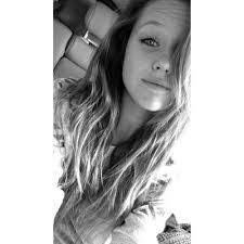 Sonya Becker's Instagram, Twitter & Facebook