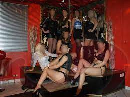 Klicken sie hier um mehr informationen zu dieser webseite zu erhalten. Nightclubs Nachtclubs Sexmagazin At