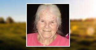 Donna Ramzy's Instagram, Twitter & Facebook