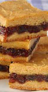 Raisins never tasted so good as they do in these soft, pleasantly sweet cookies. Raisin Filled Cookie Bars