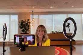 Fernanda nobre's income source is mostly from being a successful actress. Xh7 Oalspmceum