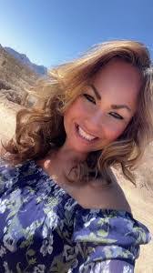 Melissa Klingensmith's Instagram, Twitter & Facebook