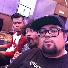 Mooky One Buck Short