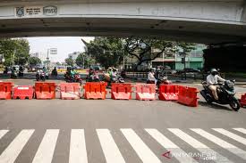 Pada tahap pertama ini, layanan siaran tv analog di sejumlah daerah di lima. Fm0kwguuprh1im