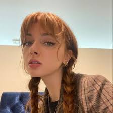 Erin Hedges (ErinHedges)