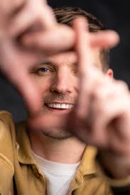 Well this was fun! Local filmmaker David Francis wanted some portraits for  his LinkedIn but he didn't really fancy the bog standard look and feel. So  we explored something a bit different.