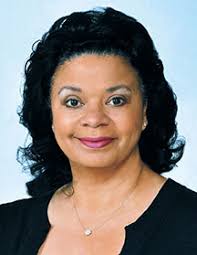 Club Honors 24 with Mukai Scholarships