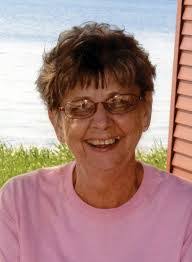 Karen Henning's Instagram, Twitter & Facebook