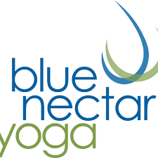 Door op een bewuste manier te bewegen, open je lichaam en geest, laat je alle. Blue Nectar Yoga Bluenectaryoga Twitter