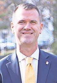 Angelina Arena's Instagram, Twitter & Facebook