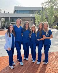 Pics from my last day of school EVER 🥳🎓so thankful for my girls &  @etsudentalhygiene 🦷