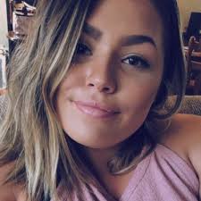 Savannah Walker (@savvmaewalker)