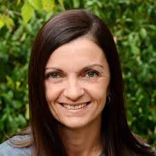 Kelly Hibbert's Instagram, Twitter & Facebook