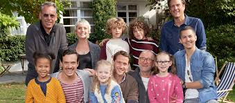 We don't have any reviews for papa allein zu haus. Vater Allein Zu Haus At Drehstart Fur Drei Hochkaratig Besetzte Komodien Bavaria Fiction Gmbh