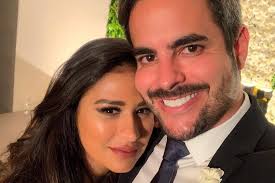 Check spelling or type a new query. Simone Dupla De Simaria Fala De Preferencias Sexuais Com O Marido Popline