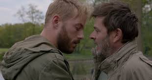 Geert Hunaerts na de onverwachte kus in 'Thuis': "Fulltime homo spelen? Nee  dank u"