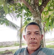 Shela Tan Gmbng updated his cover photo.