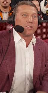 Footy legend turned TV star Bryan Fletcher reveals his coach's disgusting  and VERY unhygienic toilet act as he gave a halftime speech