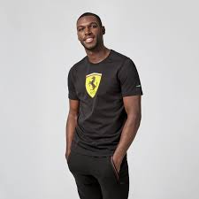 In 2005 scuderia ferrari, the oldest surviving formula 1 team, decided to team up with the sports brand with the longest heritage in motorsport. Puma Large Scudetto T Shirt Scuderia Ferrari Fuel For Fans