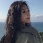 Melody Kaufman's Instagram, Twitter & Facebook