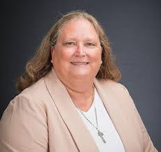 Courtney Cottrell's Instagram, Twitter & Facebook