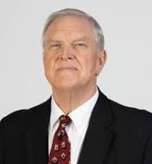 Mac Manning's Instagram, Twitter & Facebook