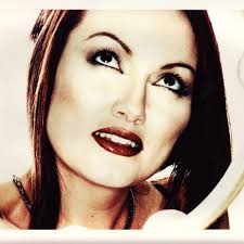 Listen to Falling Back To You by Lisa Maxwell in jamey playlist online for  free