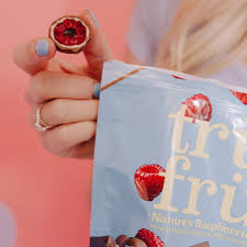 Strawberries Yogurt & Granola 5 Oz - Trufru