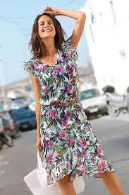 Robe Volantee Voile Imprime Fleuri Blancheporte Robe Decontractee Vetements Grande Taille Idees De Mode
