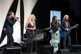 Six Inducted Into Nashville Songwriters Hall of Fame