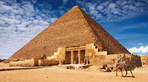 The Great Pyramid Of King Khufu Cheops 4th Dynasty Ca 2540 Bc Height 139 M Great Pyramid Of Giza Egypt Pyramids Of Giza