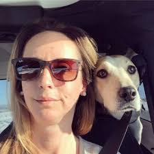 Shannon Dewald's Instagram, Twitter & Facebook