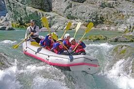 Looking for a white water rafting trip near denver? Top 10 Best Places To Go Whitewater Rafting In The Usa