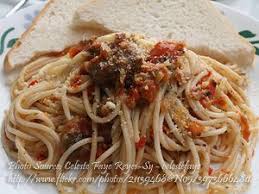 Kiddie Spaghetti With Longganisa Recipe Panlasang Pinoy Meaty Recipes Recipe Recipes Meat Recipes Cooking