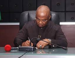 Gov hope uzodinma celebrated his one anniversary in office with kcee and cubana chief priest in the imo state governor, hope uzodinma, has ordered for detailed investigation into the jailbreak. White House Of Hope Uzodinma Home Facebook