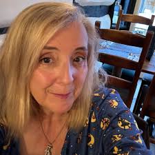 In my previous dolls house, I had it wired up for lighting. However, for my  next one, I've been looking at alternative types of lights and I'm tempted  by the non-wire type.