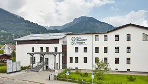 Es findet auch täglich der publikumslauf in einer unserer eishallen statt. Orthopadie Unfallchirurgie Handchirurgie Mvz Oberstdorf