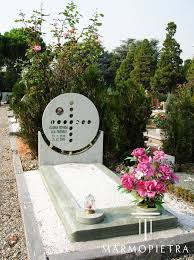 Tombe In Marmo E Granito Milano Le Opere Di Marmopietra