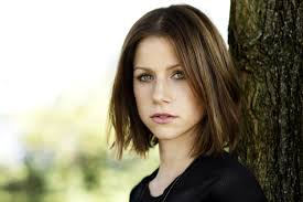 Germany's autobahnen are the safest superhighways in the world (despite not having a absentee actor: Katrin Hess Schauspielerin