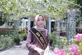Komunitas alumni undip untuk berkumpul, saling bertukar peluang2 dan informasi2. Gita Ayudhia Fitriani Duta Sekolah Vokasi Undip 2019 Universitas Diponegoro