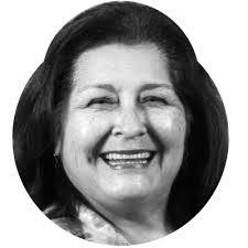 Rebecca Ailes's Instagram, Twitter & Facebook